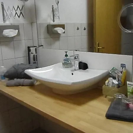 Bichlhof Baerfra Am Brunnen Bischofsdhron