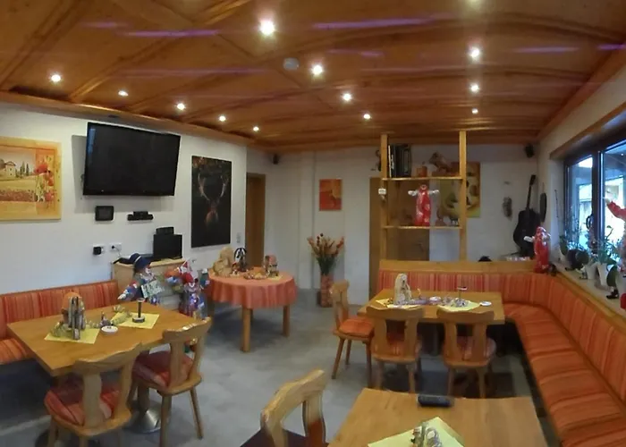 Bichlhof Baerfra Am Brunnen Bischofsdhron